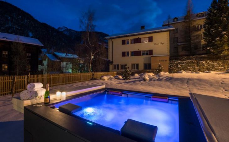 Christiania Apartment 2, Zermatt, Hot Tub